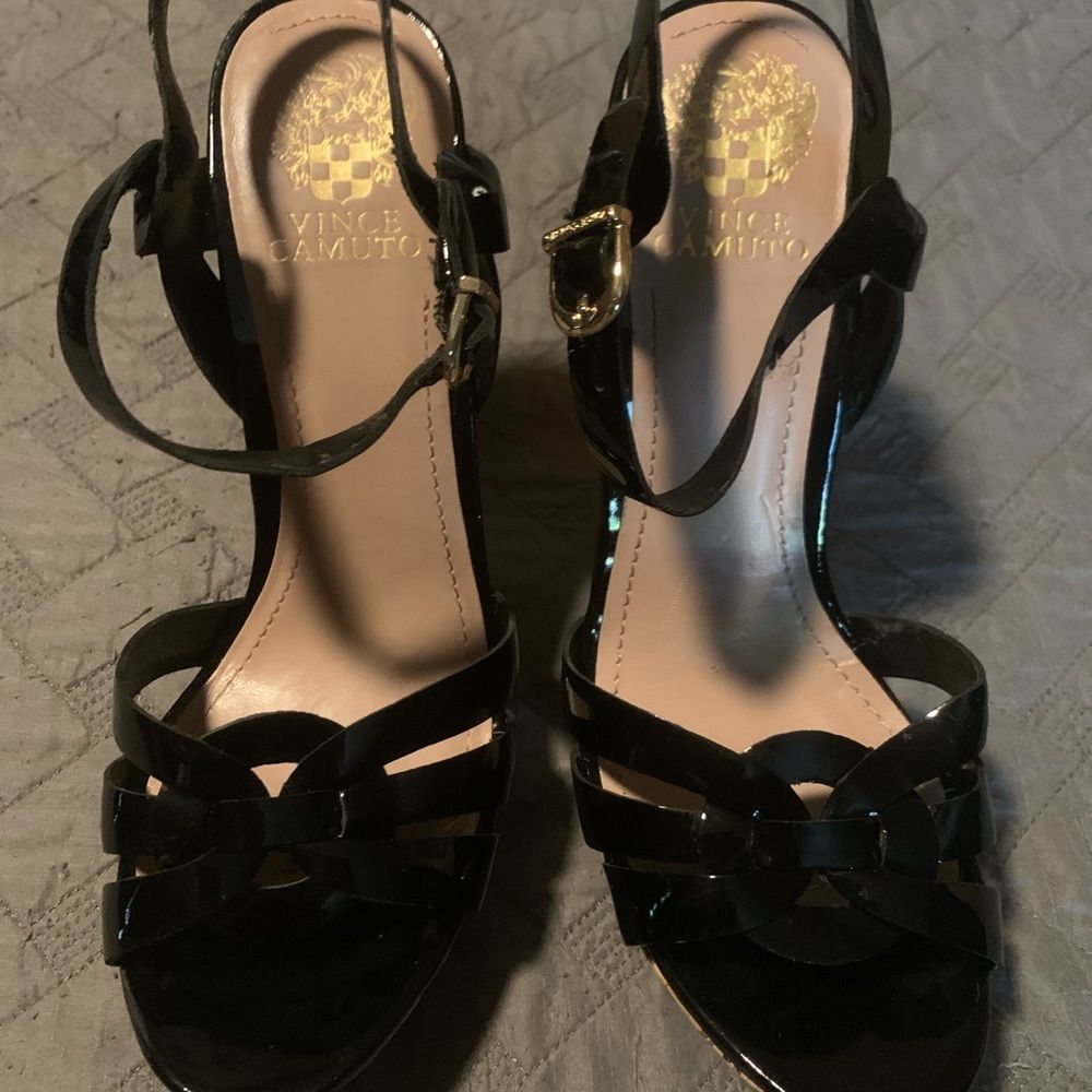 Vince Camuto Black Patent heels Size 9.5 - Picture 6 of 13